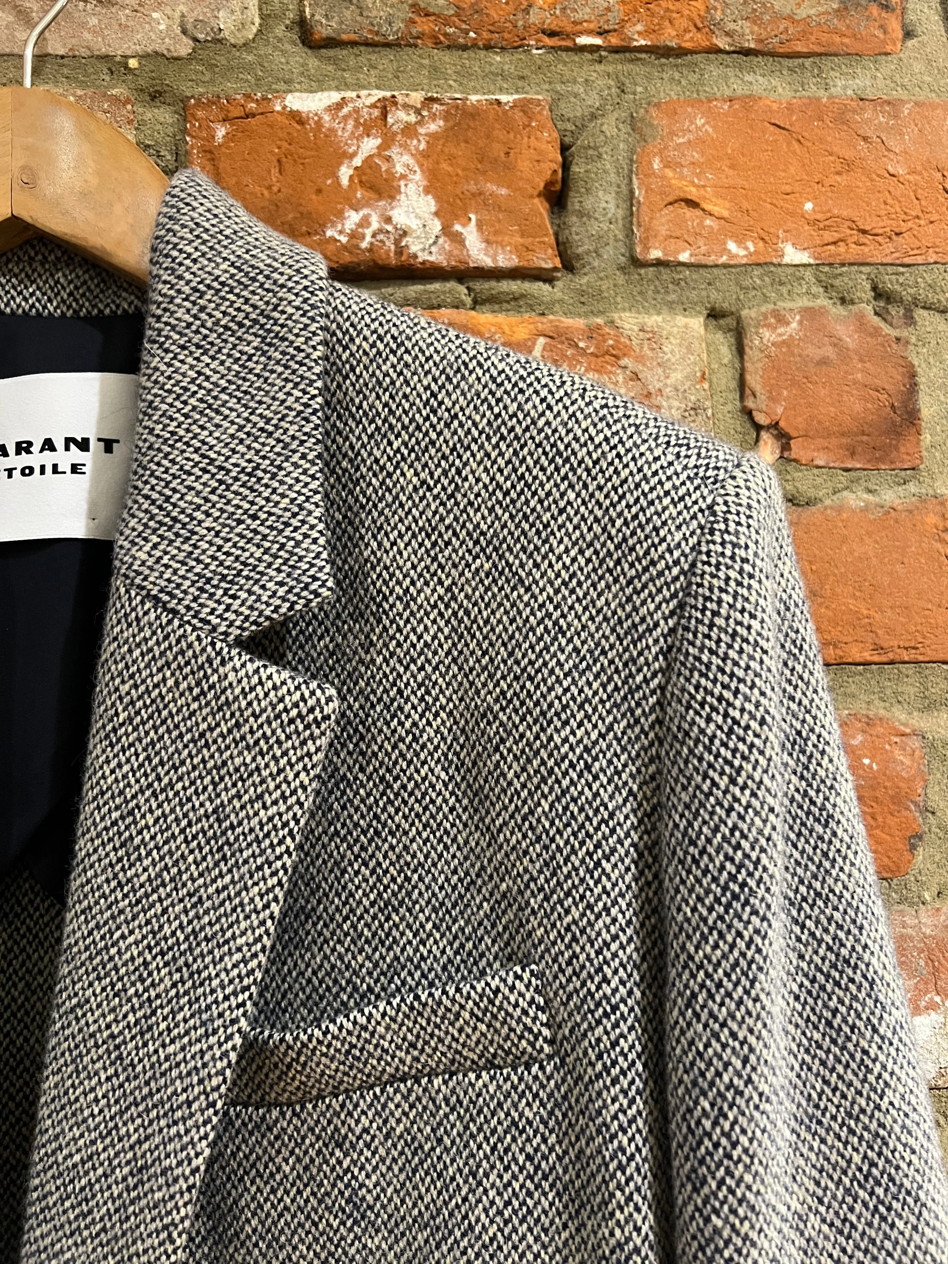 Cikaito Coat in Black/Ecru