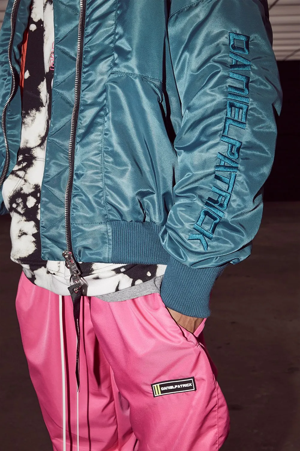 DP embroidered sleeve bomber / teal