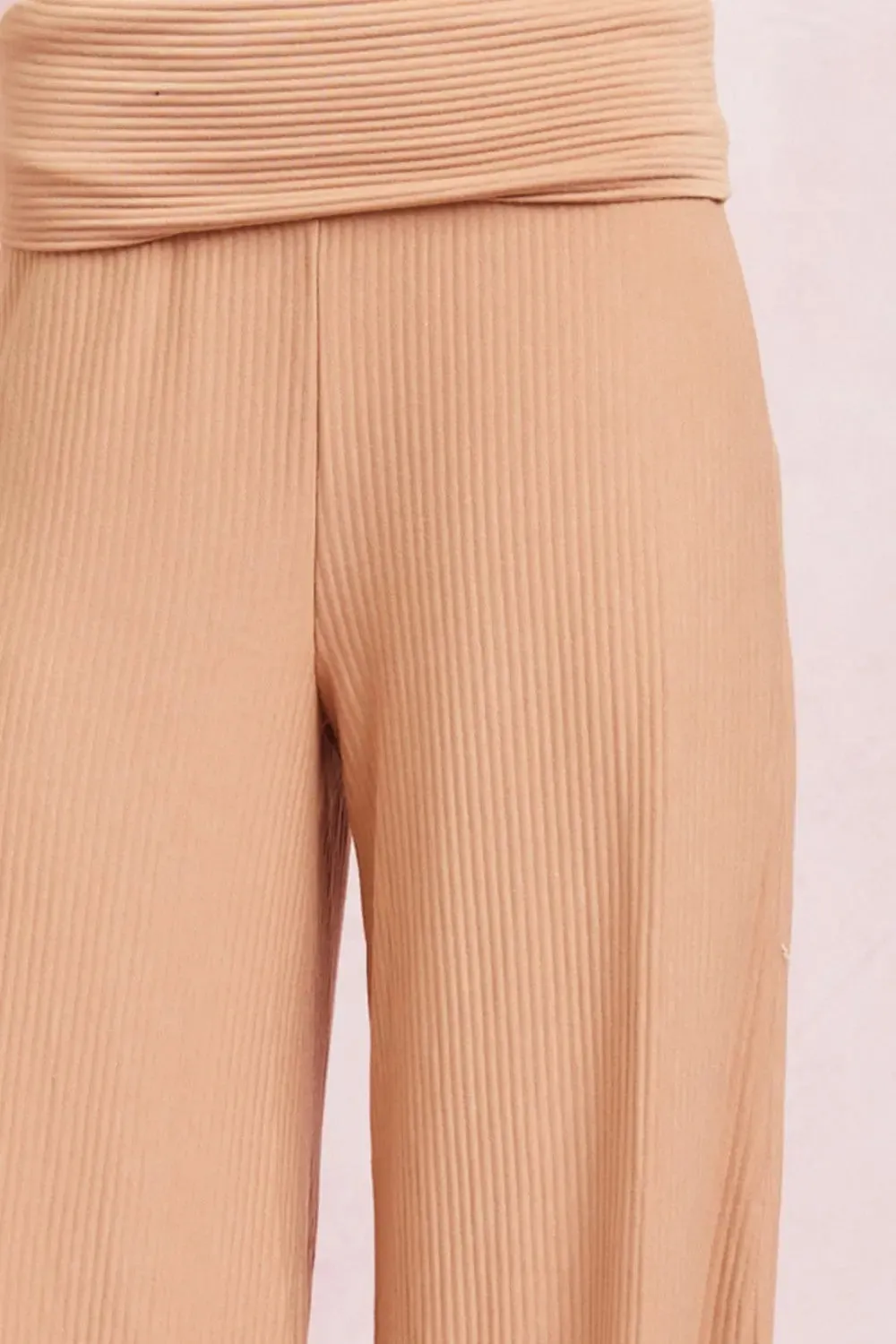 Illa Illa Camie Banded Waist Pant – Chic, Comfortable & Effortlessly Stylish