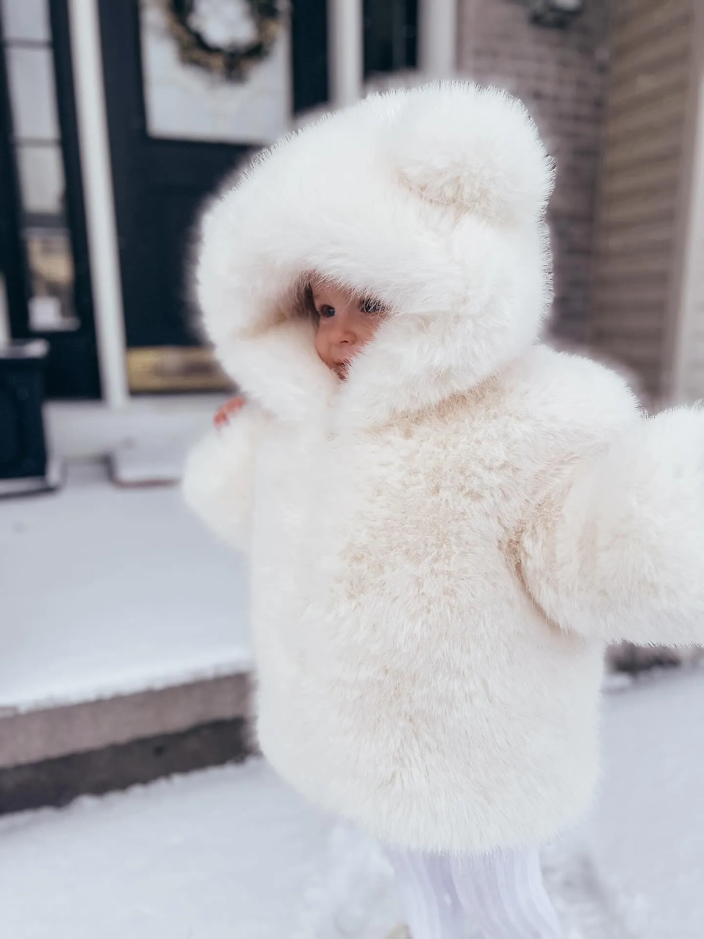MI LOVES SIGNATURE SYNTHETIC Little Bear Bomber jacket in Ivory.