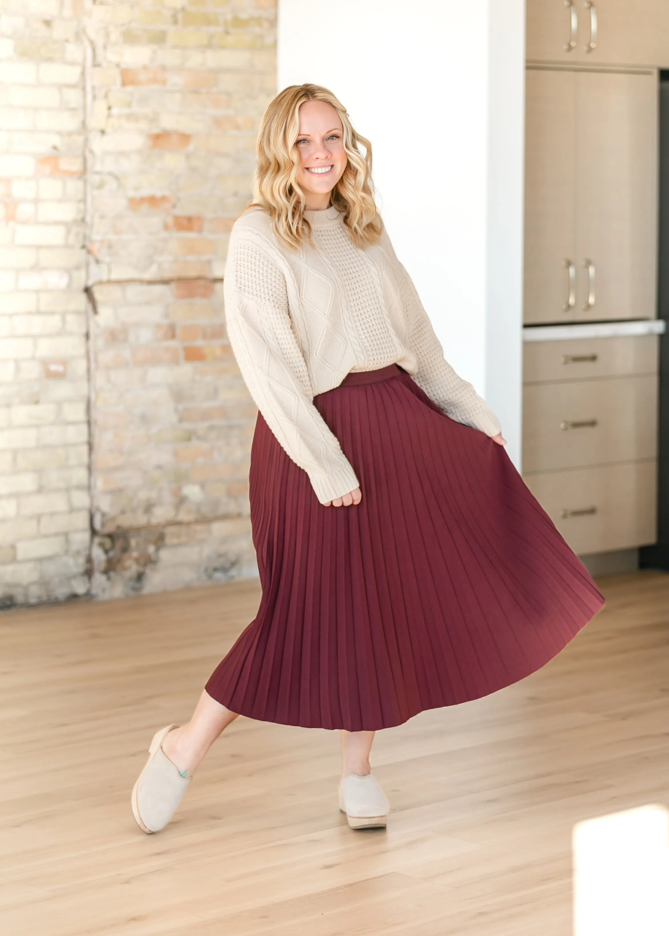 Stretchy Pleated Maxi Skirt